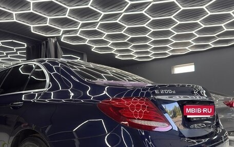 Mercedes-Benz E-Класс, 2018 год, 2 300 000 рублей, 9 фотография