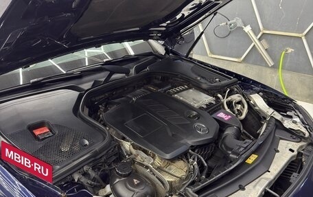 Mercedes-Benz E-Класс, 2018 год, 2 300 000 рублей, 4 фотография