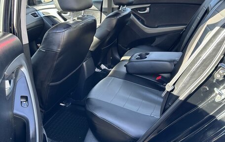 Hyundai Elantra V, 2015 год, 785 000 рублей, 2 фотография