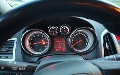 Opel Astra J, 2012 год, 970 000 рублей, 10 фотография