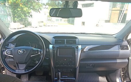 Toyota Camry, 2017 год, 2 104 000 рублей, 13 фотография