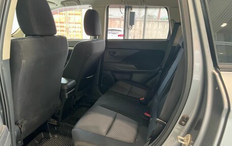 Mitsubishi Outlander III рестайлинг 3, 2013 год, 1 099 000 рублей, 9 фотография