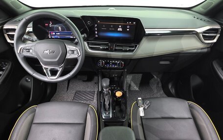 Chevrolet TrailBlazer, 2025 год, 2 800 000 рублей, 31 фотография