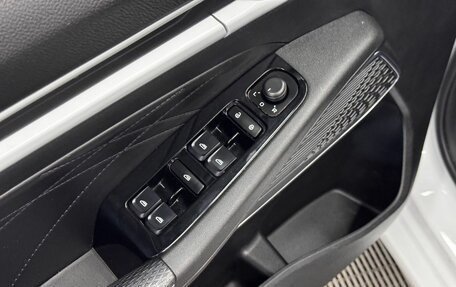 Geely Emgrand, 2024 год, 1 680 000 рублей, 13 фотография