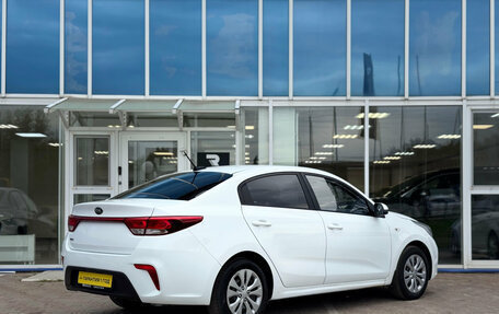KIA Rio IV, 2019 год, 1 363 000 рублей, 3 фотография