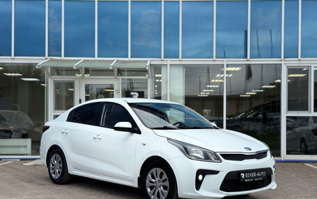 KIA Rio IV, 2019 год, 1 363 000 рублей, 2 фотография