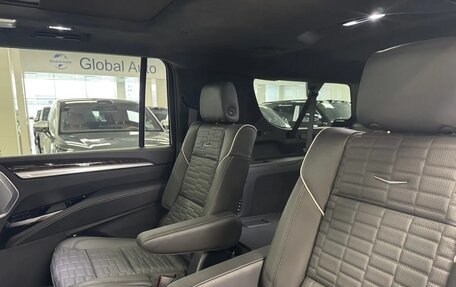 Cadillac Escalade V, 2025 год, 22 000 000 рублей, 16 фотография