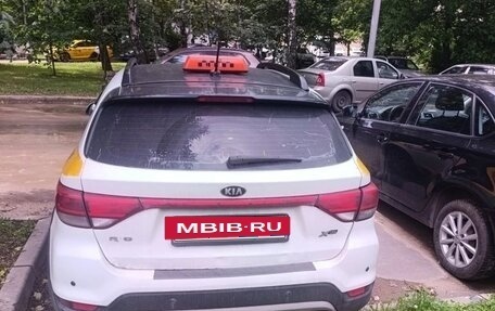 KIA Rio IV, 2018 год, 620 000 рублей, 3 фотография