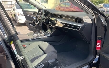 Audi A6, 2018 год, 2 500 000 рублей, 6 фотография