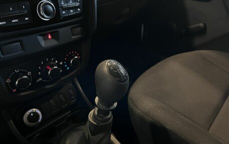 Renault Duster I рестайлинг, 2018 год, 1 375 000 рублей, 29 фотография