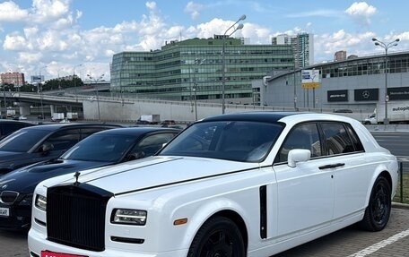Rolls-Royce Phantom VII рестайлинг, 2004 год, 10 900 000 рублей, 2 фотография