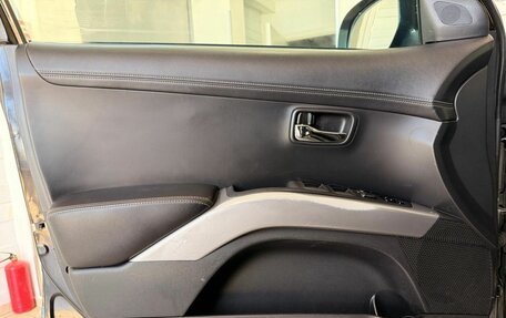 Mitsubishi Outlander III рестайлинг 3, 2011 год, 1 255 000 рублей, 24 фотография