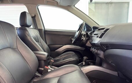 Mitsubishi Outlander III рестайлинг 3, 2011 год, 1 255 000 рублей, 23 фотография