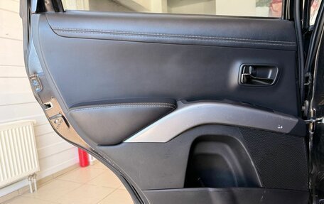 Mitsubishi Outlander III рестайлинг 3, 2011 год, 1 255 000 рублей, 27 фотография