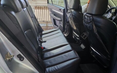 Subaru Outback IV рестайлинг, 2012 год, 1 795 000 рублей, 10 фотография