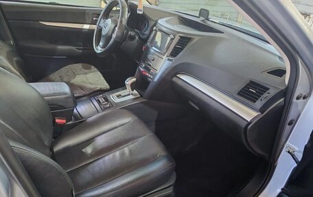 Subaru Outback IV рестайлинг, 2012 год, 1 795 000 рублей, 9 фотография