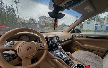 Porsche Cayenne III, 2010 год, 3 000 000 рублей, 6 фотография