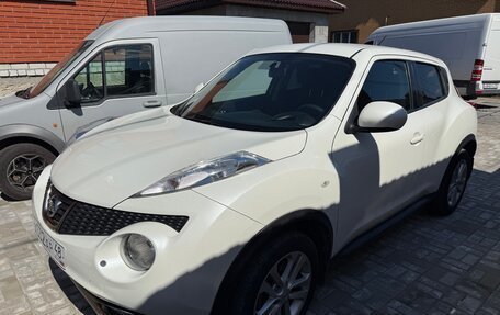 Nissan Juke II, 2013 год, 1 000 000 рублей, 2 фотография