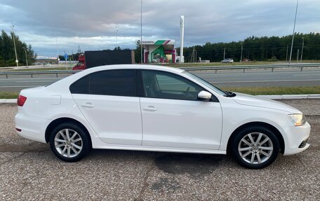 Volkswagen Jetta VI, 2012 год, 800 000 рублей, 8 фотография