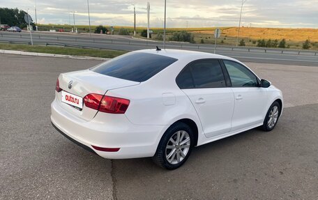Volkswagen Jetta VI, 2012 год, 800 000 рублей, 14 фотография