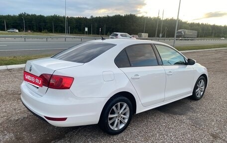 Volkswagen Jetta VI, 2012 год, 800 000 рублей, 7 фотография