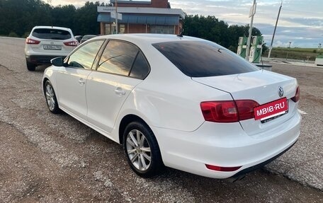 Volkswagen Jetta VI, 2012 год, 800 000 рублей, 5 фотография