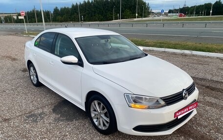 Volkswagen Jetta VI, 2012 год, 800 000 рублей, 9 фотография
