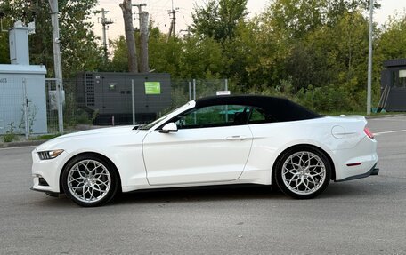 Ford Mustang VI рестайлинг, 2016 год, 2 500 000 рублей, 10 фотография