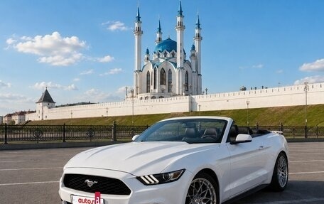 Ford Mustang VI рестайлинг, 2016 год, 2 500 000 рублей, 3 фотография