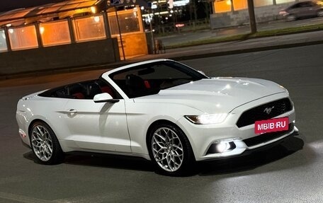 Ford Mustang VI рестайлинг, 2016 год, 2 500 000 рублей, 7 фотография