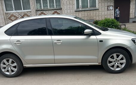 Volkswagen Polo VI (EU Market), 2011 год, 690 000 рублей, 6 фотография