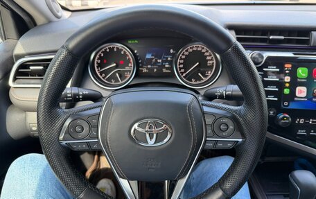 Toyota Camry, 2018 год, 2 100 000 рублей, 14 фотография