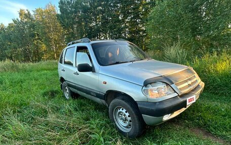 Chevrolet Niva I рестайлинг, 2006 год, 250 000 рублей, 2 фотография