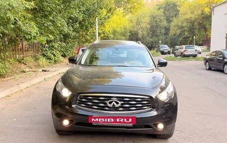 Infiniti FX II, 2010 год, 2 200 000 рублей, 7 фотография