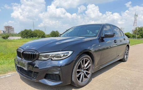 BMW 3 серия, 2022 год, 3 290 000 рублей, 2 фотография