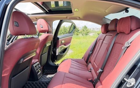 BMW 3 серия, 2022 год, 3 290 000 рублей, 10 фотография