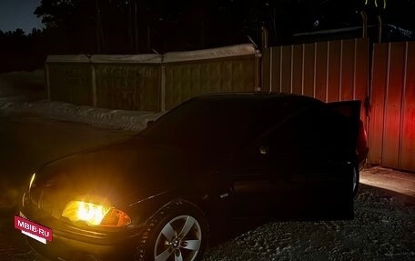 BMW 3 серия, 2001 год, 500 000 рублей, 11 фотография