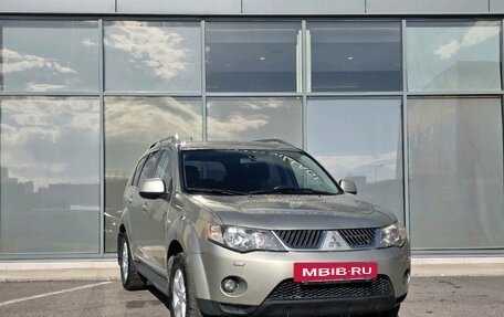 Mitsubishi Outlander III рестайлинг 3, 2008 год, 599 000 рублей, 2 фотография
