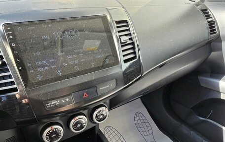 Mitsubishi Outlander III рестайлинг 3, 2008 год, 599 000 рублей, 9 фотография