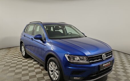 Volkswagen Tiguan II, 2020 год, 2 175 000 рублей, 3 фотография