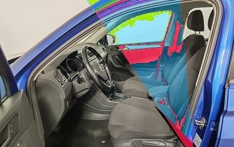 Volkswagen Tiguan II, 2020 год, 2 175 000 рублей, 16 фотография