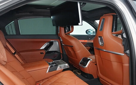 BMW 7 серия, 2025 год, 14 150 000 рублей, 10 фотография
