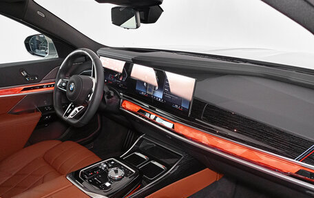 BMW 7 серия, 2025 год, 14 150 000 рублей, 9 фотография