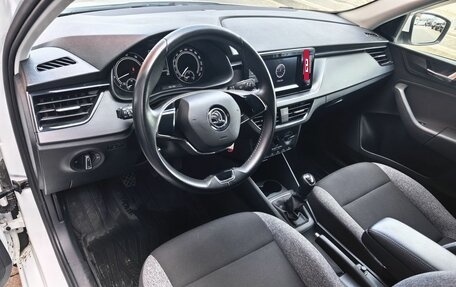 Skoda Rapid II, 2021 год, 1 699 000 рублей, 5 фотография