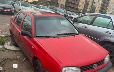 Volkswagen Vento, 1993 год, 55 000 рублей, 1 фотография