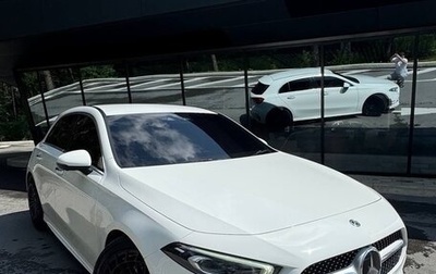 Mercedes-Benz A-Класс, 2019 год, 1 860 000 рублей, 1 фотография
