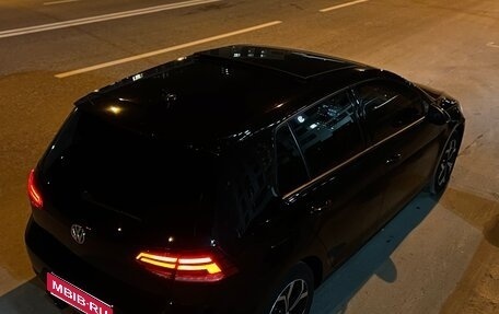 Volkswagen Golf VII, 2017 год, 2 000 000 рублей, 1 фотография