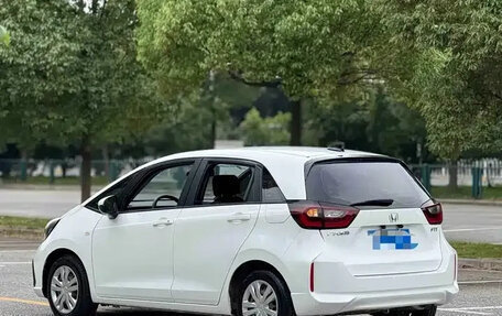 Honda Fit, 2021 год, 853 000 рублей, 3 фотография