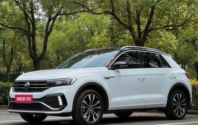 Volkswagen T-Roc I, 2022 год, 1 650 000 рублей, 1 фотография