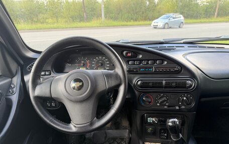 Chevrolet Niva I рестайлинг, 2013 год, 629 000 рублей, 11 фотография
